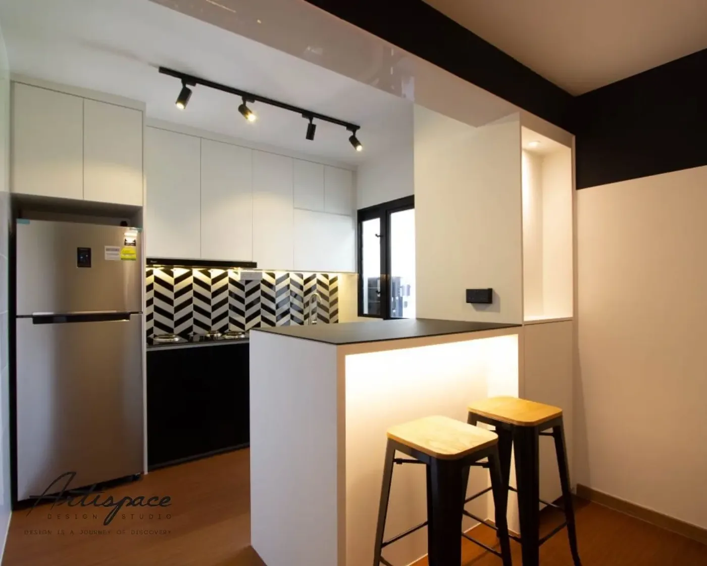 Kitchen interior design project in Singapore by ArtiSpace Design Studio