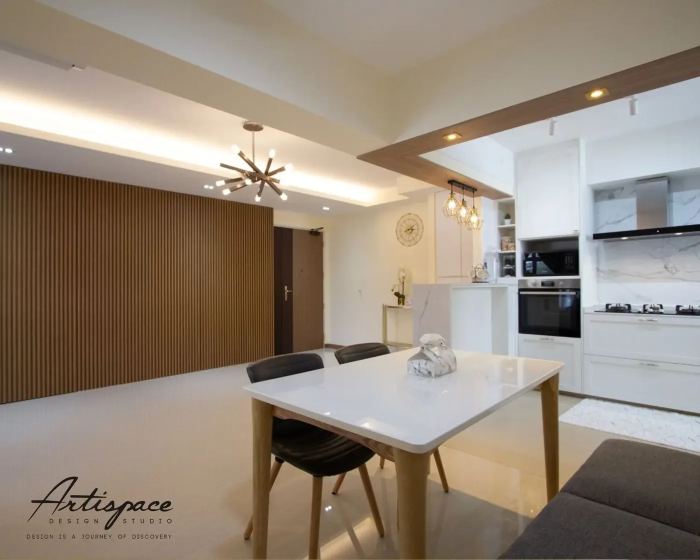 Kitchen interior design project in Singapore by ArtiSpace Design Studio
