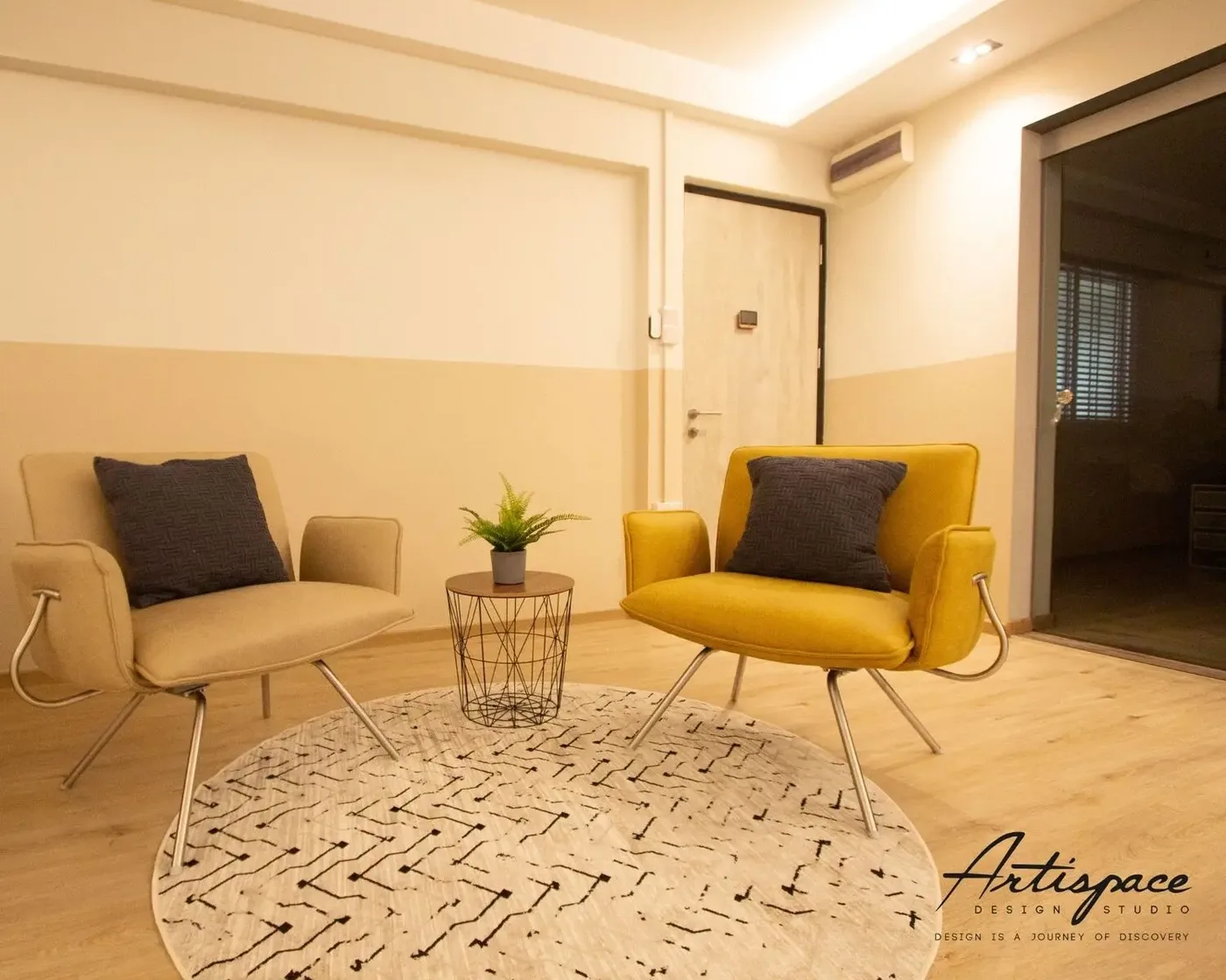 Living interior design project in Singapore by ArtiSpace Design Studio
