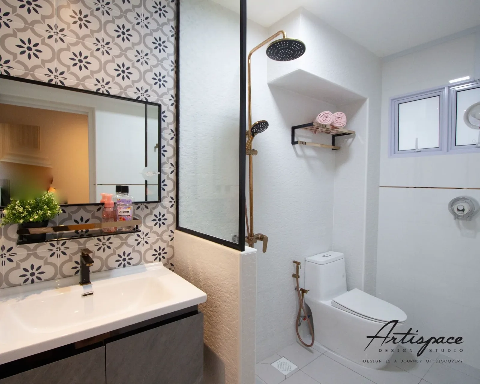 Bathroom interior design project in Singapore by ArtiSpace Design Studio