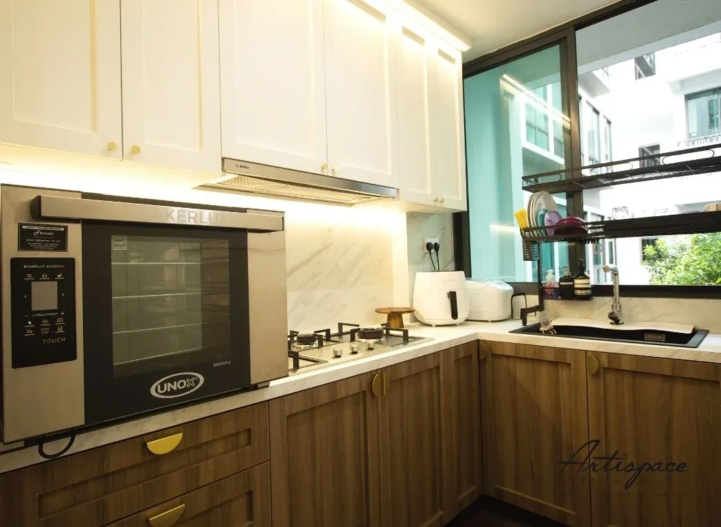 Kitchen interior design project in Singapore by ArtiSpace Design Studio
