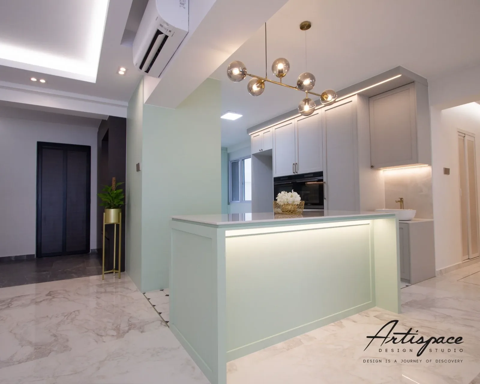 Kitchen interior design project in Singapore by ArtiSpace Design Studio